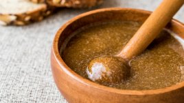 Тахан с мед и канела