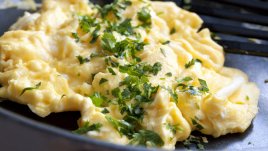 Грешки, които допускаме при пържене на яйца