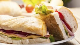 Кубински „среднощен“ сандвич