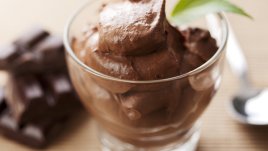 Лесен шоколадов мус с кокосово мляко