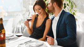 Зодии, които имат силна любов със Скорпиона