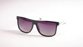 Лилавото носи сила, власт и сексапил