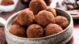 Трюфели с черен шоколад и ванилия 