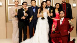 „Всичко навсякъде наведнъж“ е големият победител на наградите „Оскар“