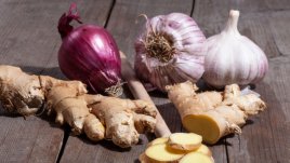 Мощни противоракови подправки и билки