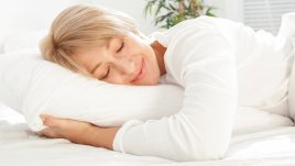 4 билки, които помагат при безсъние