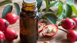 7 ползи за кожата от маслото от шипка 