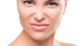 5 изненадващи причини за поява на бръчки 