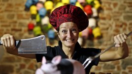 Кухненско робство – жените прекарват до печката 3 години 