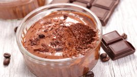Домашен шоколадов крем с ром