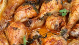 Средиземноморски печени бутчета с риган и лимон