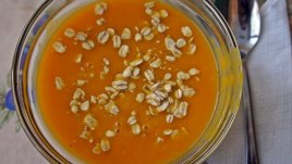 Крем супа от тиква с овесени ядки