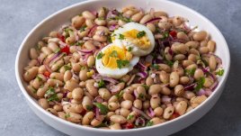 Персийска бобена салата пияз