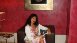 Жанет Найденова: Възхищавам се на българската жена