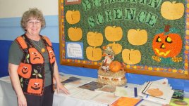 Какво да подарите на учителката за първия учебен ден?