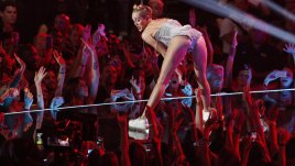 Туъркинг – танцът, който ще стегне задните ви части