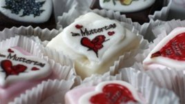 Дръжте емоциите на юзда, за да не трупате килограми