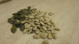 Суровите ядки – за дълъг живот и красота