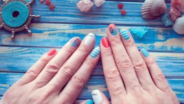 Летни маникюри с линии