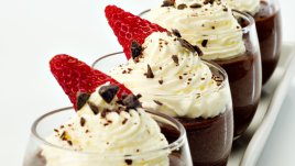 Крем с кокосово мляко и шоколад