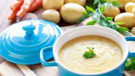Крем супа от картофи и със сирене