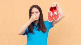 Домашен спрей против изпотяване на краката през лятото 