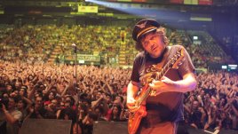 Емир Кустурица започва световното си турне от България