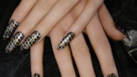 Тенденции в маникюра пролет-лято 2010