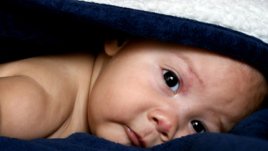 Бременност седмица 12: В утробата ти е време за игра!