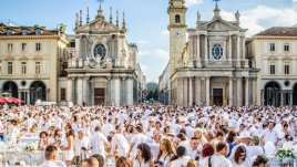 White Dinner – изискан градски пикник в центъра на София