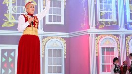 „Арена Армеец“ се оказа тясна за хорото на Николина Чакърдъкова!