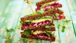 2 бързи и вкусни закуски за уикенда