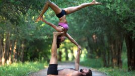 За какво помага акройогата? 