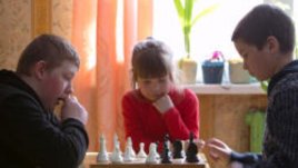 Шахматът да  се изучава в училище