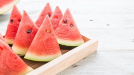 Какво се случва, ако ядете семките на динята? 