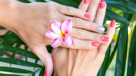 Маникюри с летни вибрации (галерия) 