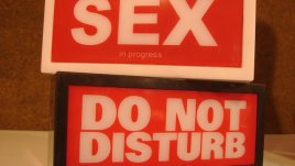 4 идеи за дамите, когато искат да са отгоре в леглото