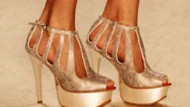 Рафтовете за обувки – практични или претрупани?