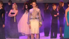 Прическите за лято 2012 &ndash; женствеността отстъпва на ексцентризма