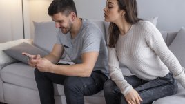 5 знака, че имате проблеми с доверието във връзката