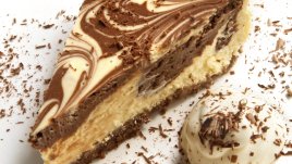 Шоколадов мраморен чийзкейк