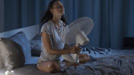 Какви са причините за нощно изпотяване 