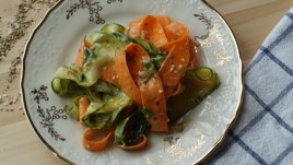 Видео рецепта за салата „Толик“