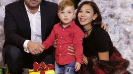 Юлияна и Стъки показаха първи снимки на сина си