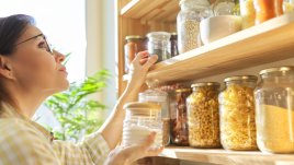 Неща в кухнята, които трябва да изхвърлите веднага 