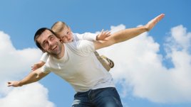 Празнувайте Деня на бащата в Националния военноисторически музей