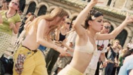 8 часа електронна музика