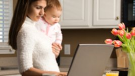 Отсяване на полезните съвети за майки в Интернет