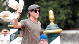 Брад Пит и Катрин Деньов на кинофестивала във Венеция