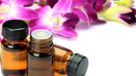 Ароматни масла, които помагат при безсъние